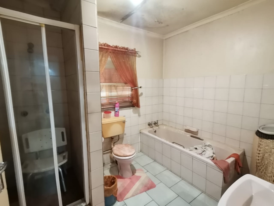 3 Bedroom Property for Sale in Karlienpark North West